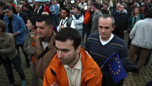 Протестът под прозорците на СУ: Ние сме с вас!
