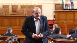 Потребителска тема нажежи страстите и в парламента