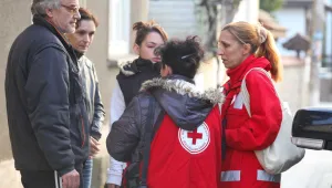 Близките в неведение за съдбата на служителите на завода в Горни Лом