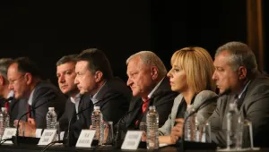 БСП решава ще продължат ли преговорите с ГЕРБ