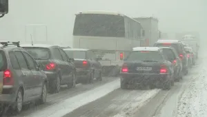 Всички магистрали са отворени за всички превозни средства