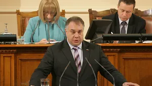 Мирослав Ненков: Ваксините са договорени, чакат се доставки 
