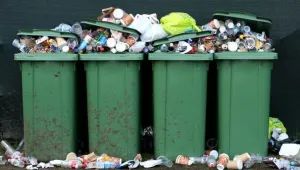 Ще спре ли извозването на боклука в 8 столични района?