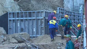 Продължава укрепването на свлачището в Горни воден 