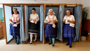 Ключов референдум в Унгария: 95% от гласувалите отхвърлят квотите, но вотът е невалиден