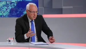 Велизар Енчев: Президентът трябва да бъде всичко, което Росен Плевнелиев не е