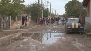 Забранена любов, булдозер и пушка в ромската махала на Бяла Слатина