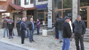 Хотелиери протестираха срещу закриването на пожарната в Пампорово