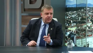 Красимир Каракачанов: Няма нужда да се бърза със самолетите