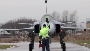 Нови искри между ГЕРБ и президента заради бойната ни авиация (ОБЗОР)