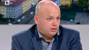 Александър Симов: Корнелия Нинова не е пострадала тежко при катастрофата