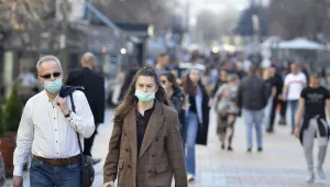 Изследване на БАН отчита спад в одобрението на мерките срещу COVID-19