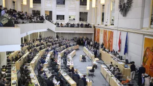 Вотът на недоверие към правителството в Австрия не мина