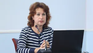 Проф. Ива Христова: Зелен сертификат за вход на обществени места е добра идея