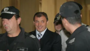 2500 искат прозрачност в разследването за Алексей Петров