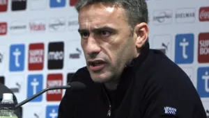 Пауло Бенто поема Португалия 
