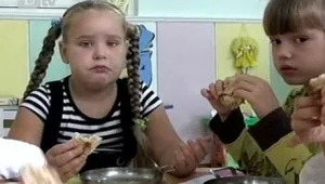Какво яде в забавачката дъщерята на министър Мирослав Найденов? 