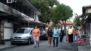 Екшън с чужди туристи в Несебър завърши с подпалено обменно бюро