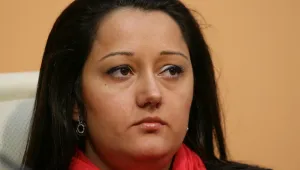 Лиляна Павлова поема Министерството на регионалното развитие 