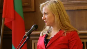 Шефката на Агенцията по заетостта подаде оставка