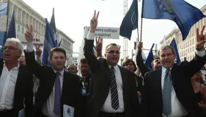 СДС приключи  конференцията си с митинг пред ЦИК