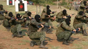 Парите за бонуси на военните отишли за хеликоптери