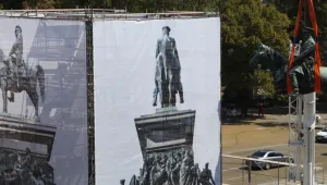 Паметникът на цар Освободител няма да се мести