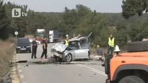 Двама загинаха при челен удар във Варненско