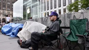 Окупираха магазина на Apple в Ню Йорк
