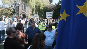 Полицейските заплати ще се увеличат, 
