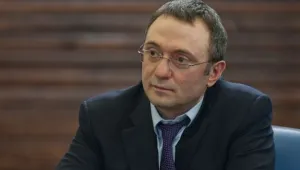 Интерпол отрече да е издирвал руския милиардер Сулейман Керимов