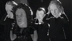 Arcade Fire се появиха маскирани за представянето на новия си албум