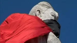 Почина прототипът на Альоша