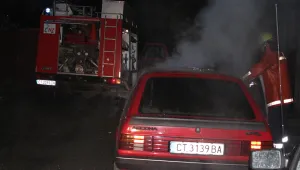 Три коли горяха в Казалнък за 2 часа