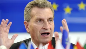 Гюнтер Йотингер поиска извънреден план ако Гърция обяви фалит