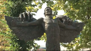 Хасково вече си има и Паметник на завистта