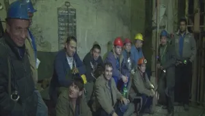 След 13 часа под земята миньорите от мина „Черно море” ще получат заплати