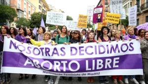 Митинги в Испания в защита на правото на жените свободно да правят аборт
