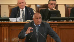 Внасят законови промени за контрола на данъчните складове и горивата