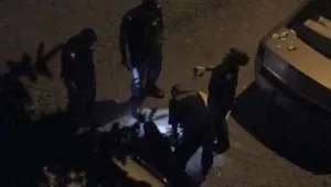 Нов шокиращ случай на полицейско насилие над безпомощен мъж (ВИДЕО)
