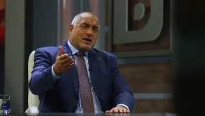 Борисов съзря провокация в свалянето на Найденова