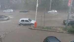 Порои и бури наводниха Централна и Северна България (ОБЗОР)