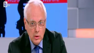 Велизар Енчев: Коренът на бежанската вълна е в потъпканото международно право 