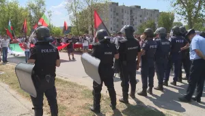 Харманли се вдига на нов протест срещу бежанския лагер