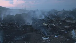 Пожар гори в сметището на Ново село