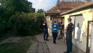 Откриха 40 нелегални мигранти в къща в столичния кв. „Модерно предградие“
