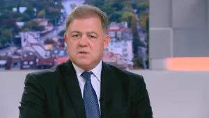 Николай Ненчев: Случващото се около закупуването на изтребители буди безпокойство