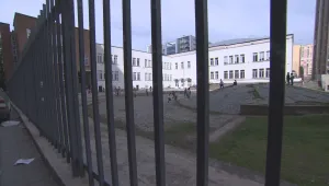 Полицията тръгва по следите на дилърите около училищата