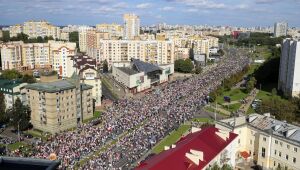 Преди срещата Лукашенко-Путин: Хиляди протестираха по улиците на Минск