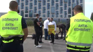 Протестиращи искат оставката на Гешев на общото събрание на прокурорите  